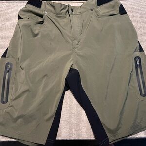 ZOIC ETHER shorts XL